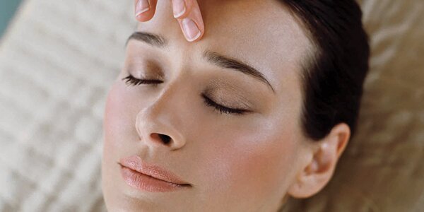 elemisvisablebrilliancefacial